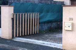 Chapeaux pilier portail acier prélaqué RAL8003S .JPG