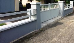 Couvertines et chapeaux de pilier aluminium prélaqué RAL7035S.JPG