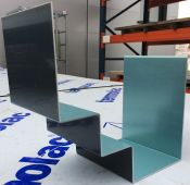 Couvre joint aluminium prélaqué RAL7016S chéneau en escalier